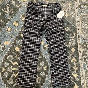 NWT Altar’d State ankle, plaid pants, size S 🖤🤍
